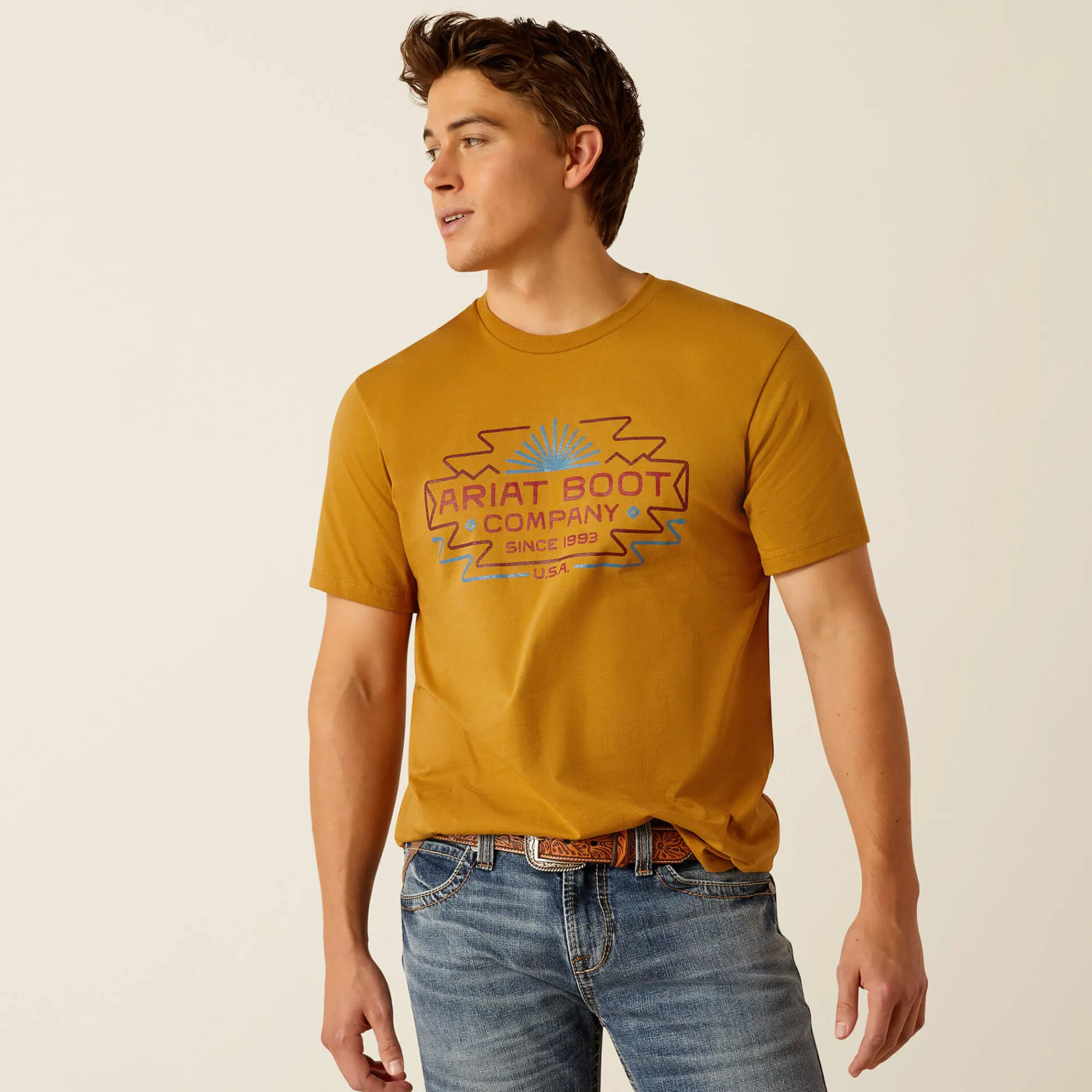 ariat_amigo_tshirt_0.webp Flash Sale Amigo T-Shirt Herren Tops & T-Shirts | Oberteile & T-Shirts