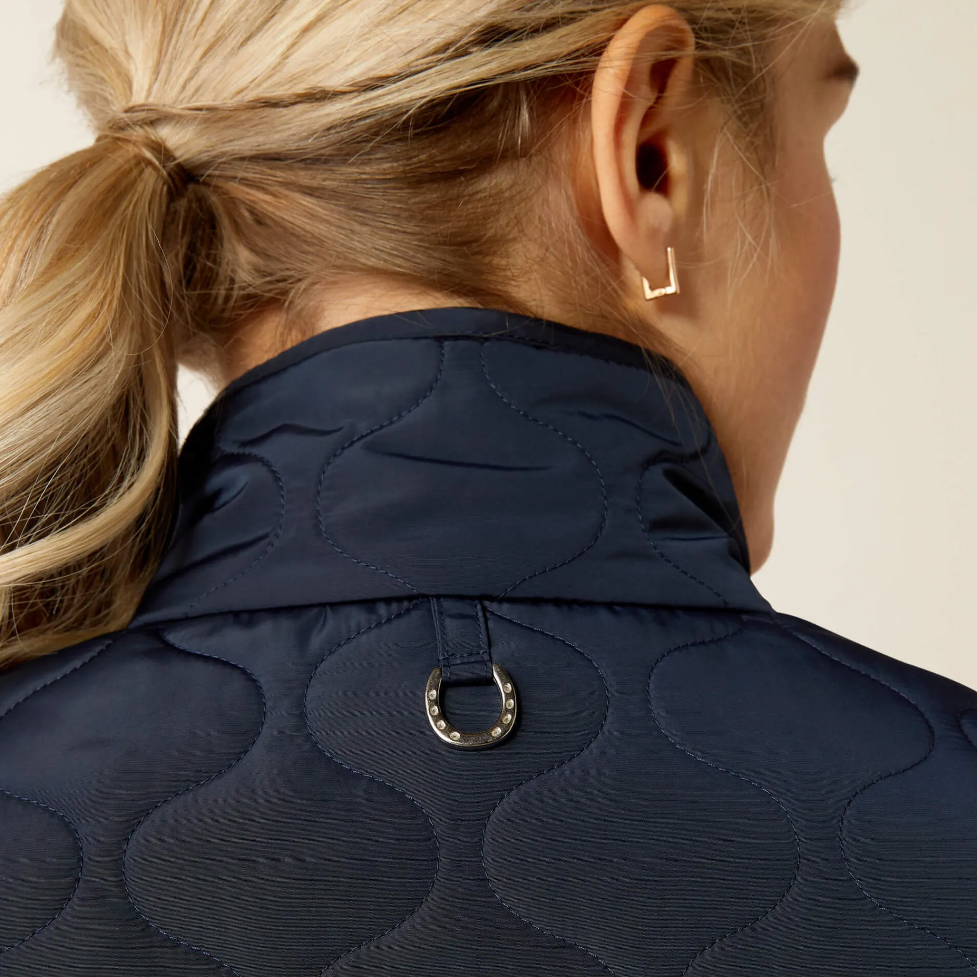 ashley__insulated_gilet_6.webp Discount Ashley 2.0 Insulated Gilet Damen Oberbekleidung