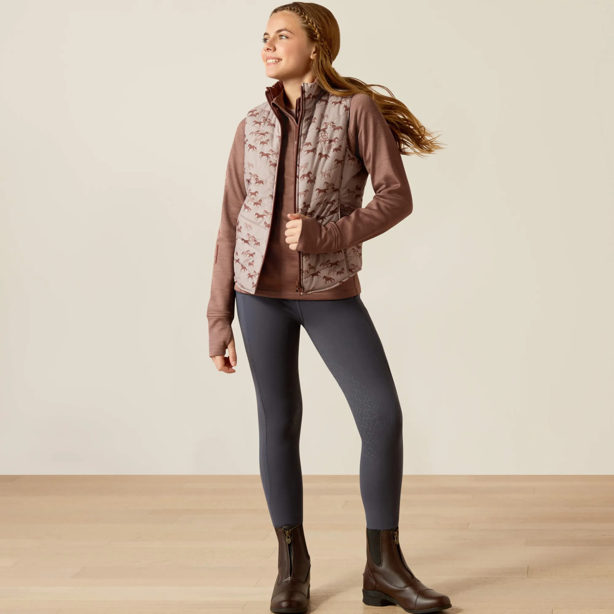 bella_reversible_insulate_2.webp Clearance Bella Reversible Insulated Gilet Kinder Oberbekleidung