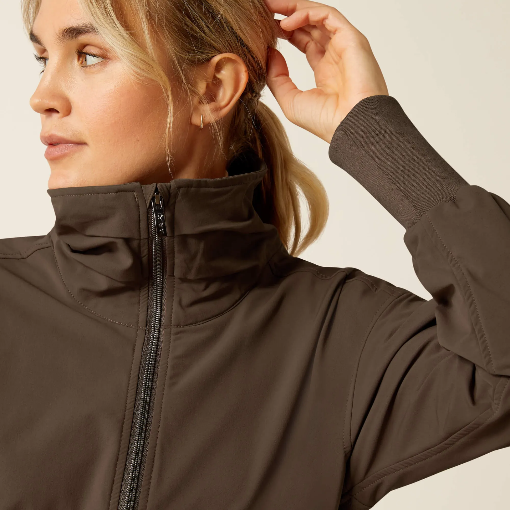 estrade_softshell_jacket_3.webp Flash Sale Estrade Softshell Jacket Damen Oberbekleidung